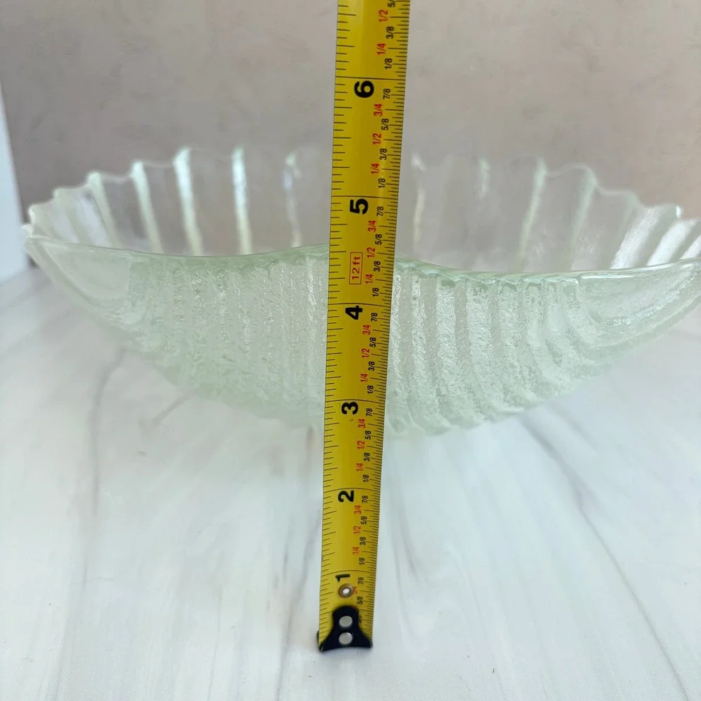 Vintage Textured Clear Glass Scalloped Large Shell Bowl Coastal Decor 12in